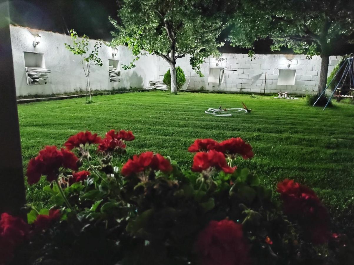 Guest House Prilep Exterior foto